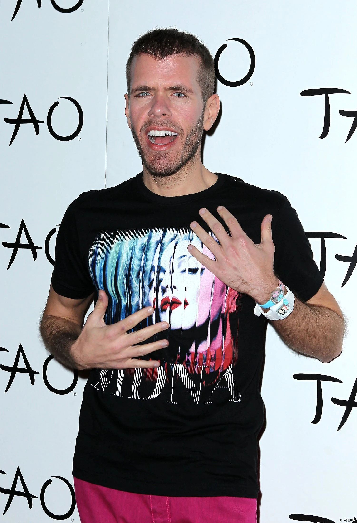 Image Perez hilton 11 wenn3806898.jpg Glee TV Show Wiki FANDOM