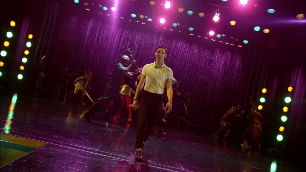 Everybody Wants To Rule The World Glee Tv Show Wiki Fandom