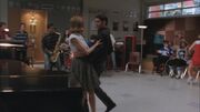 Glee205-00575