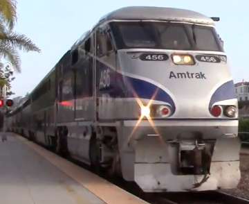 F59phi 456 on Surfliner