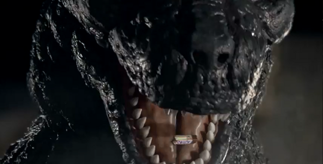 File:Snickers Commercial - 20.png