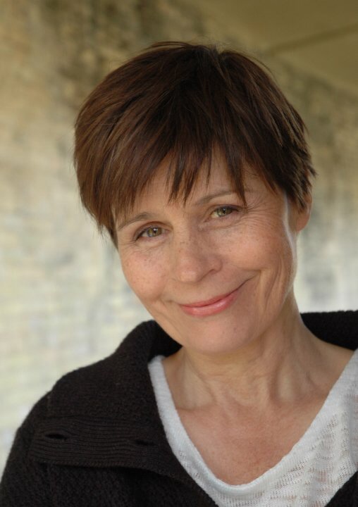 Suzanna Hamilton Suzanna Hamilton