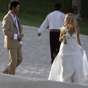 Erinn Oliver S Wedding Goldie Hawn Wiki Fandom