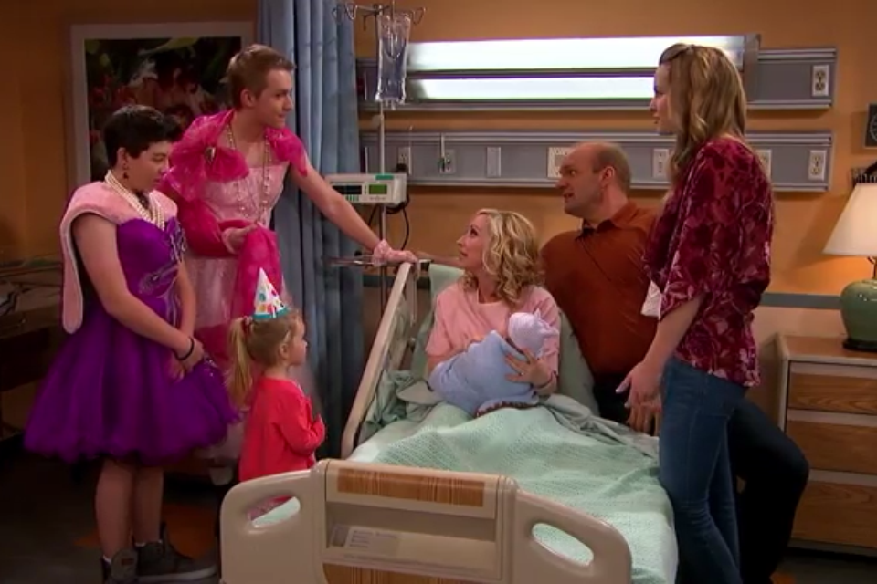 Special Delivery Good Luck Charlie Wiki Fandom