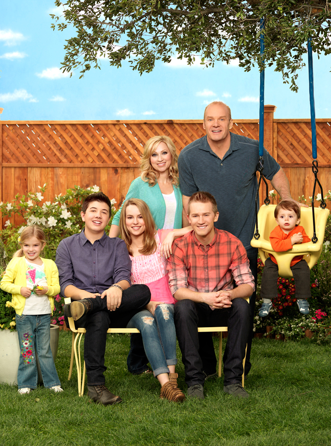Duncan family good luck charlie wiki fandom powered by wikia