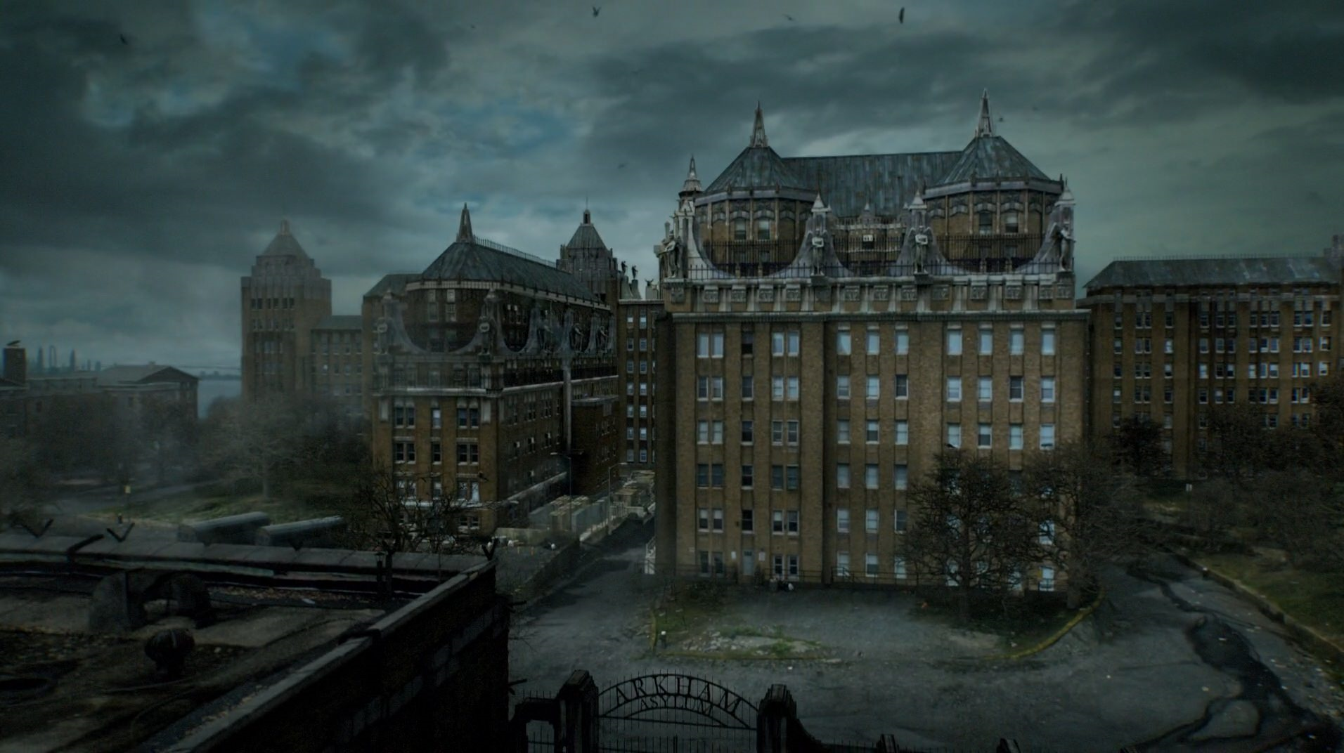 Is Arkham Asylum In Arkham City