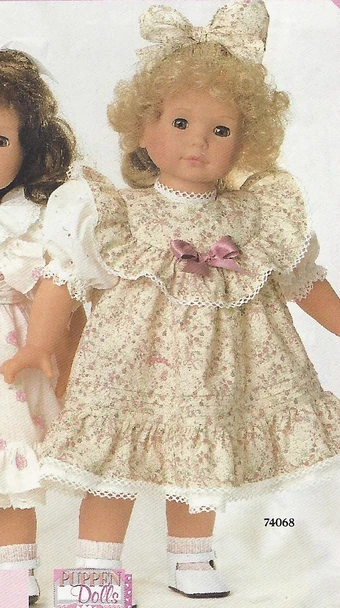 1992 74068 Blonde Hair Brown Eyes Cream Dress 22