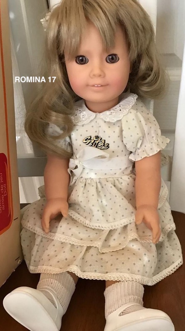 Romina 17 Late 1970s Early 1980s Gotz All Vinyl 18 Gelenkpuppe American Girl Doll Prototype Gotz Doll Wiki Fandom - american girl hair roblox