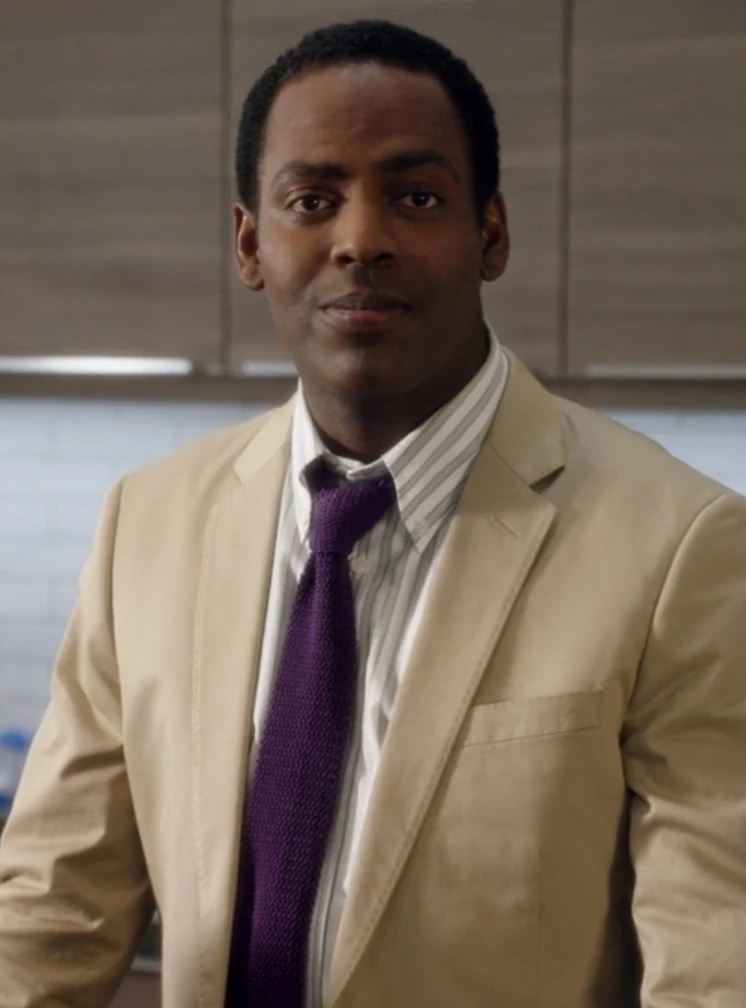 Nwabudike Bergstein Grace and Frankie Wikia FANDOM powered by Wikia