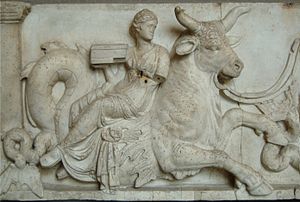 300px-Sea thiasos Nereis Glyptothek Munich 239 front n1