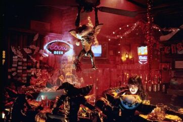 Gremlins scene 06