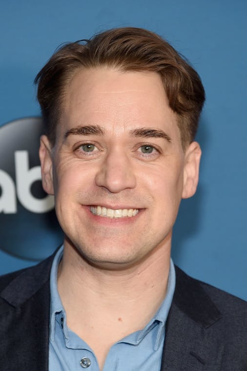 T.R. Knight Grey's Anatomy Universe Wiki Fandom