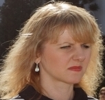 Zniesmaczona4