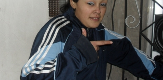 Archivo:Ola.png