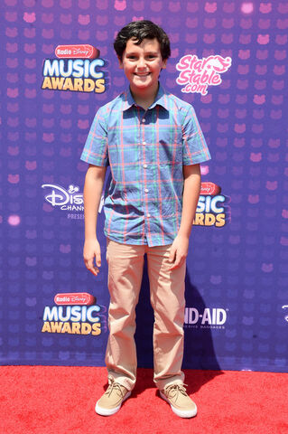 File:Nicolas+Cantu+2016+Radio+Disney+Music+Awards+FGnpGyOJga1l.jpg