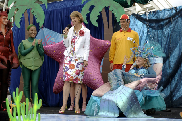 File:Sea Queen Pageant.png