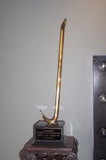 150px-Golden crowbar