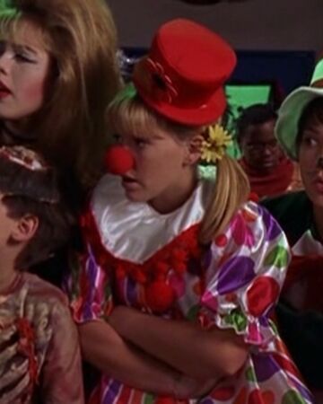 Night Of The Day Of The Dead Halloween Specials Wiki Fandom
