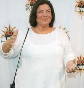 Mindy Cohn white