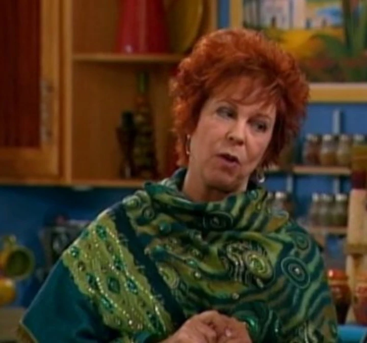 Ruthie Ray Stewart(Mamaw) | Hannah Montana Wiki | Fandom