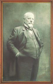 Léon Pinet