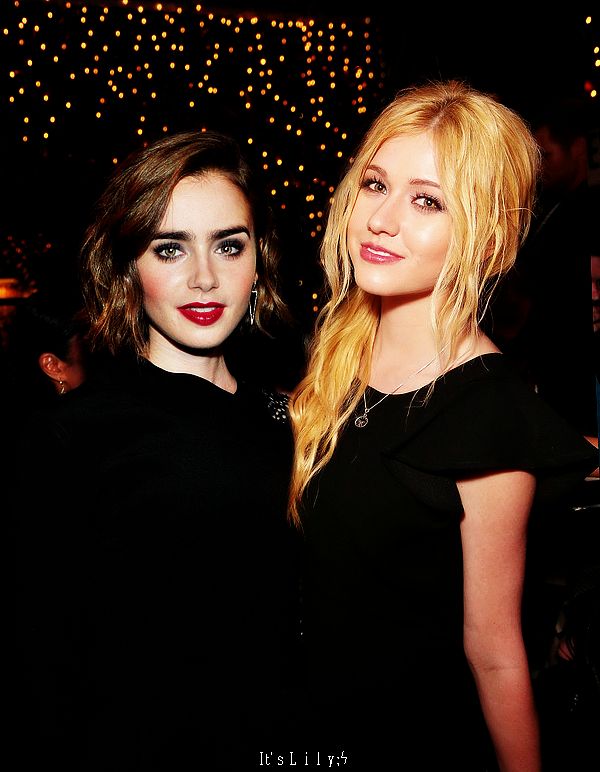 Znalezione obrazy dla zapytania lily collins kat mcnamara