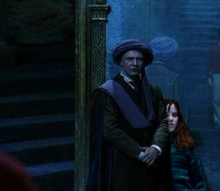 Quirell holding willa hostage
