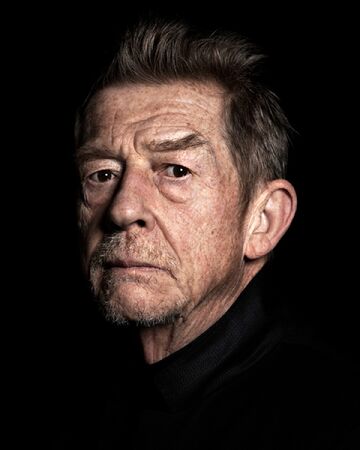 John Hurt Harry Potter Wiki Fandom