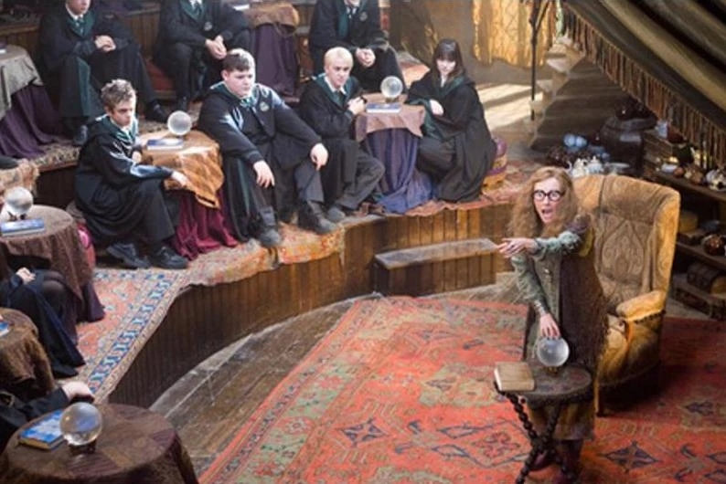 Изображение Professor Trelawney.jpg Гарри Поттер вики FANDOM powered by Wikia