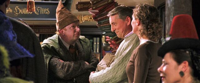 https://vignette.wikia.nocookie.net/harrypotter/images/c/c1/Harry-potter2-mr_%26_mrs_granger.jpg/revision/latest/scale-to-width-down/640?cb=20160714025257