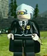 Legomadamhooch