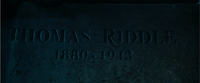 Thomas Riddle grave