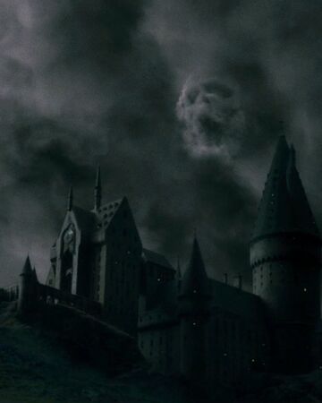 Bataille De La Tour D Astronomie Wiki Harry Potter Fandom