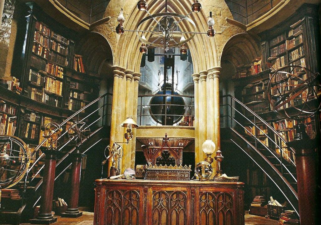 Image Dumbledore S Office Ue Booklet 1 Jpg Harry Potter Wiki Dumbledore S Office Ue Booklet 1 Jpg