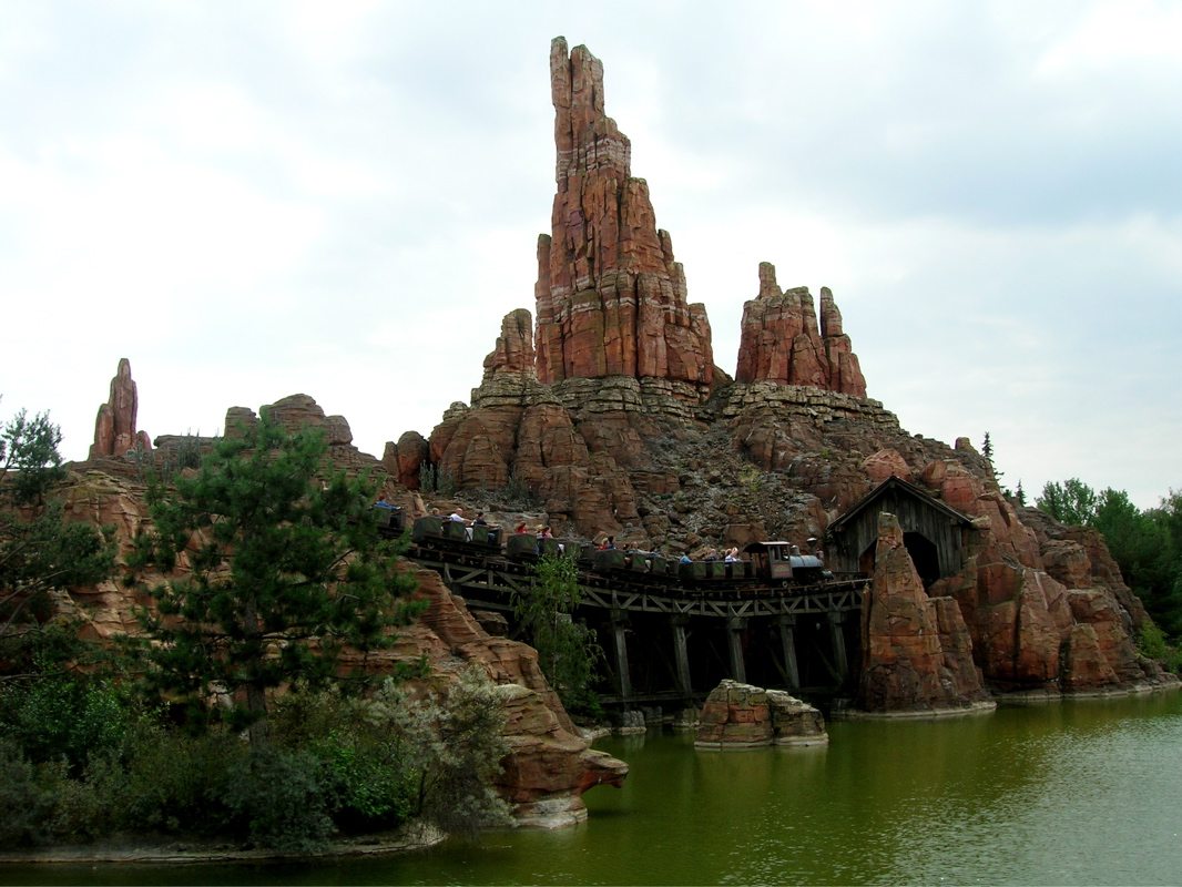 Big Thunder Mountain | Haunted Mansion Wiki | FANDOM ...