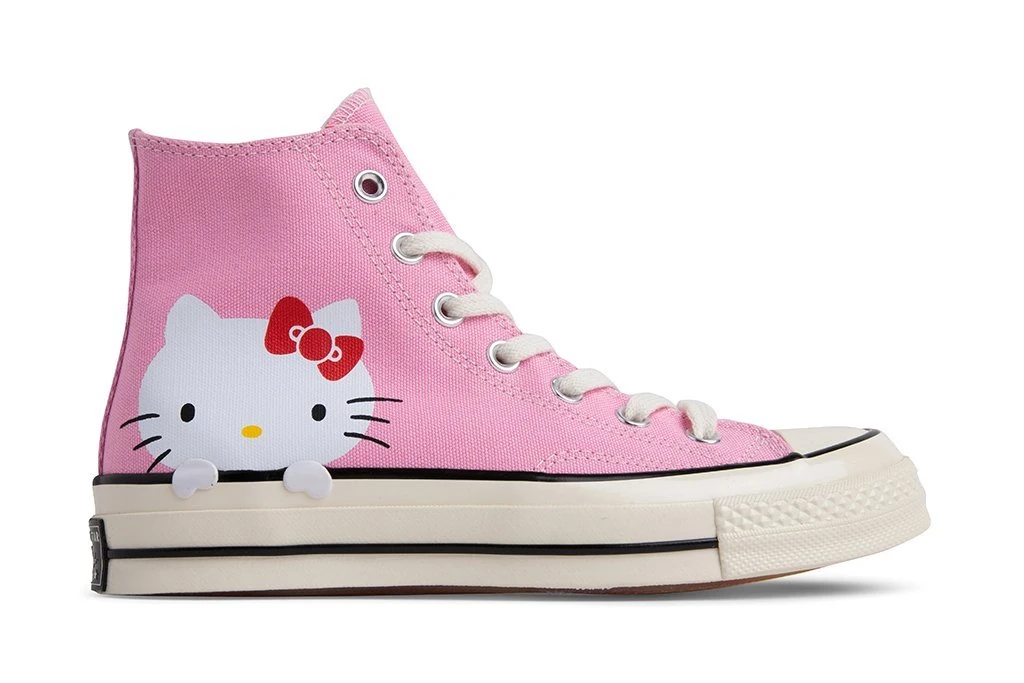 hello kitty chuck taylors