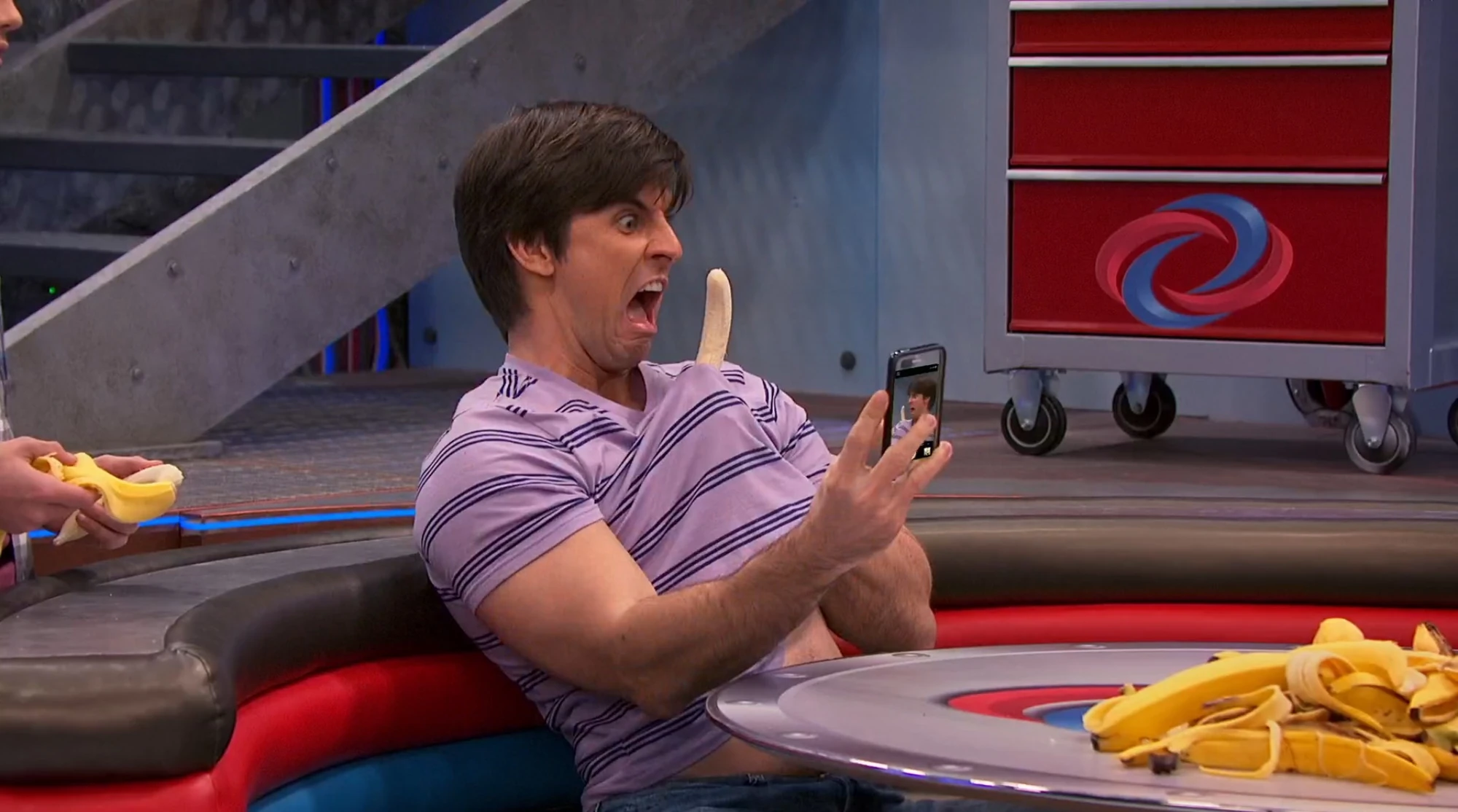 Elevator Kiss/Gallery | Henry Danger Wiki | FANDOM powered by Wikia