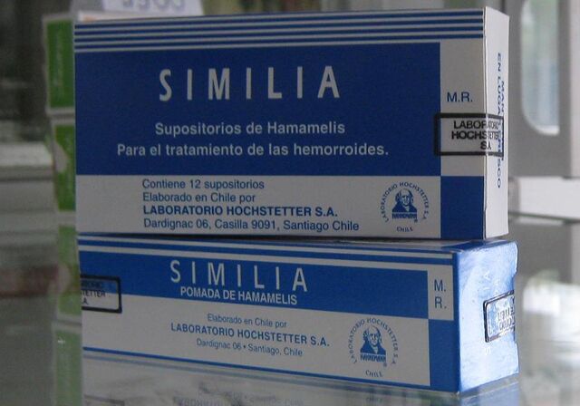 Archivo:Similia supositorio y pomada.jpg