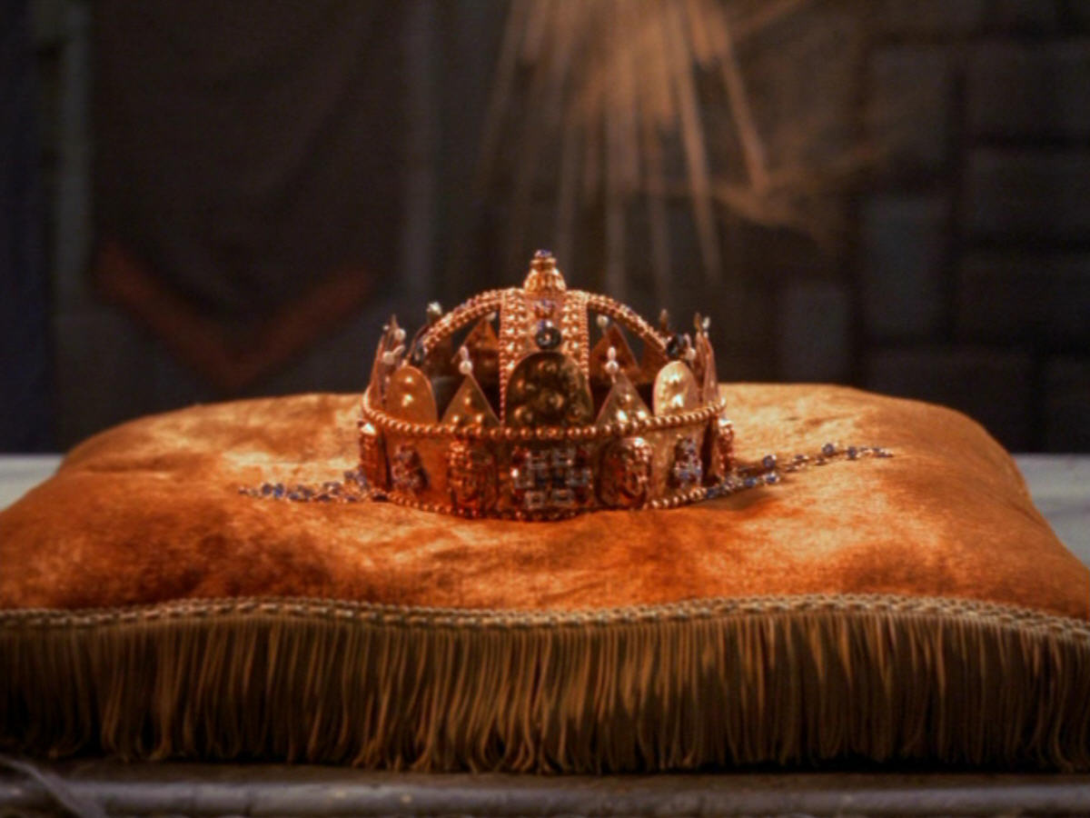 Crown of Athena | Legendary Journeys | FANDOM powered by Wikia