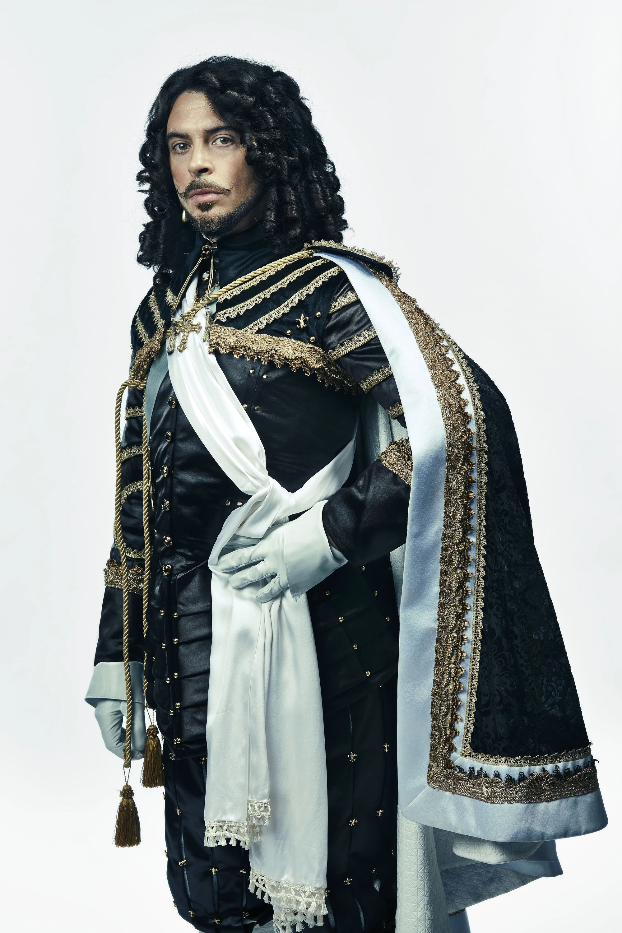 King Louis XIII (The Musketeers) Heroes and Villains Wiki Fandom