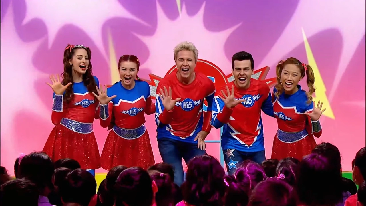 Hi5 House Series 3, Episode 7 (Local heroes & community) Hi5 TV