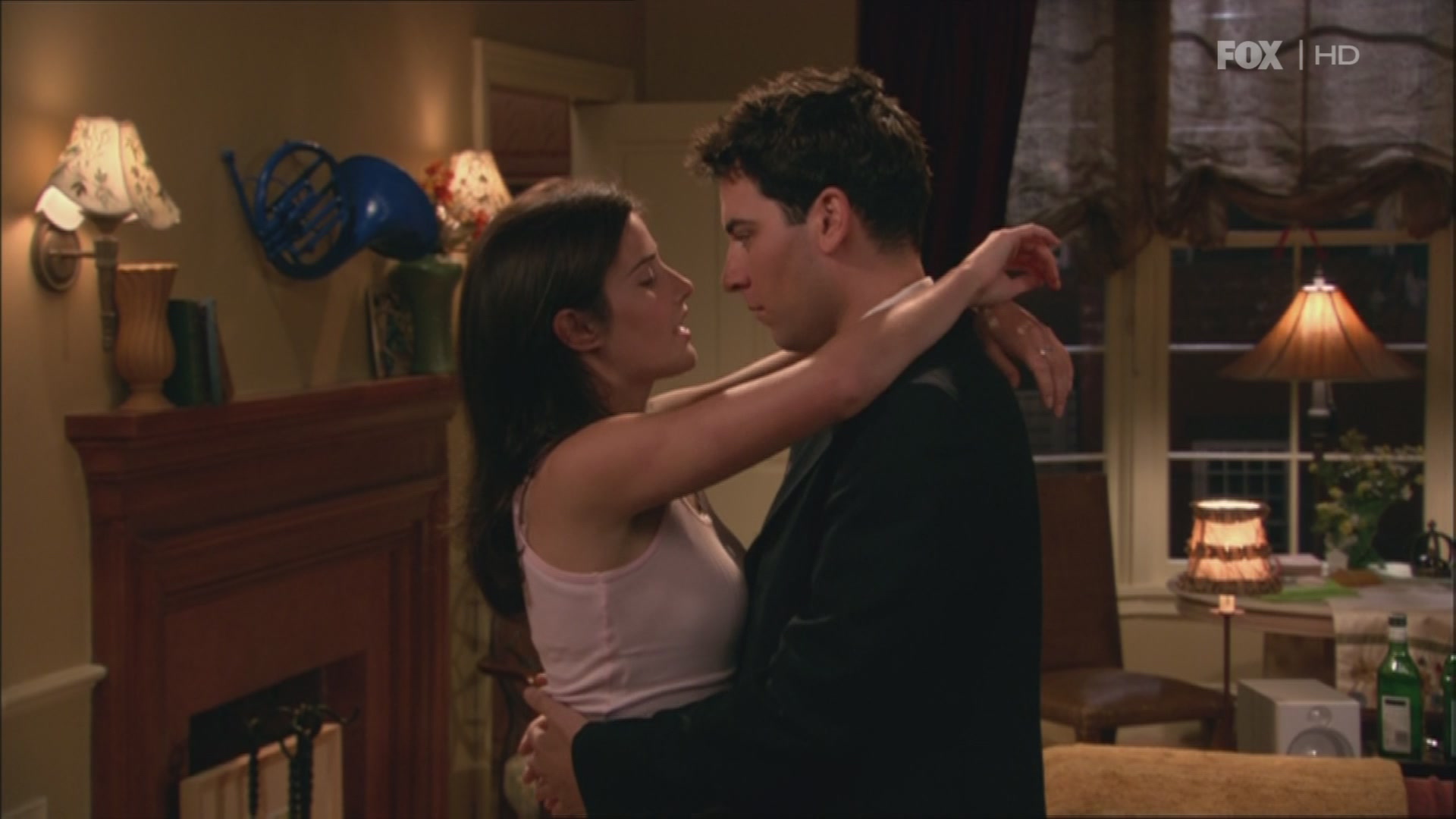 Image 1x01 Pilot Ted And Robin 27875404 1920 1080 How I Met Your Mother Wiki Fandom 