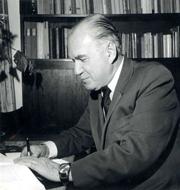 Prof.Dr.Ihab.stván Csapláros