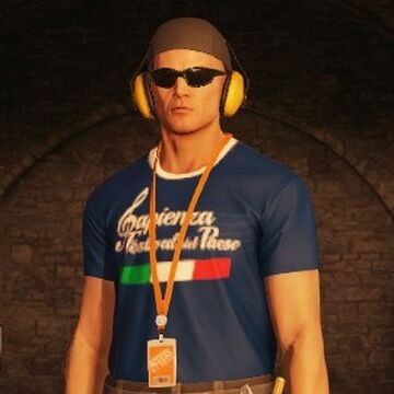 Stage Crew Outfit Hitman Wiki Fandom