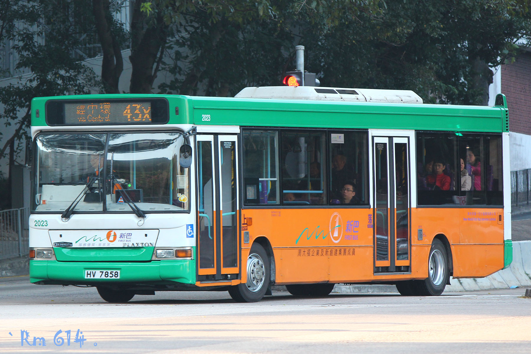豪華巴士 | 香港巴士大典 | Fandom