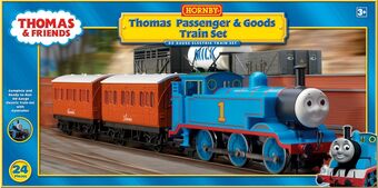 hornby thomas passenger and goods train set