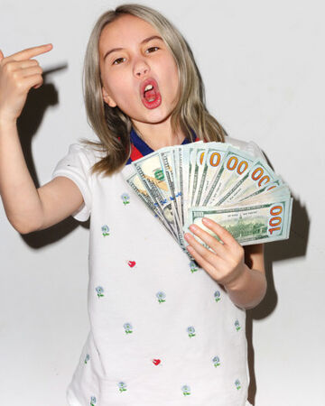Lil Tay Social Media Personality Horrible Music Songs Wiki
