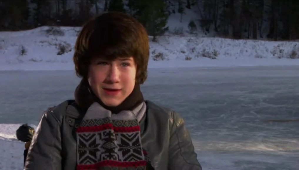 Dylan Minnette | Horror Film Wiki | FANDOM powered by Wikia