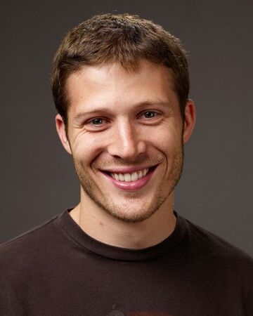 Zach Gilford Horror Film Wiki Fandom