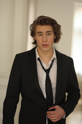 Bild - Jeremy Mockridge 05.jpeg | Hotel 13 Wiki | FANDOM ...